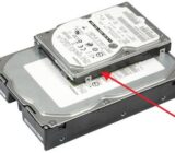 How do I choose a hard disk for the laptop